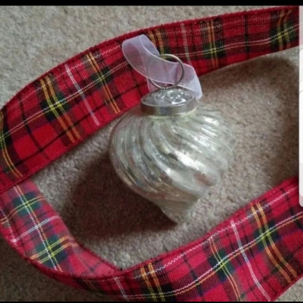 Vintage mercury glass ornament like Kugel style about 3"